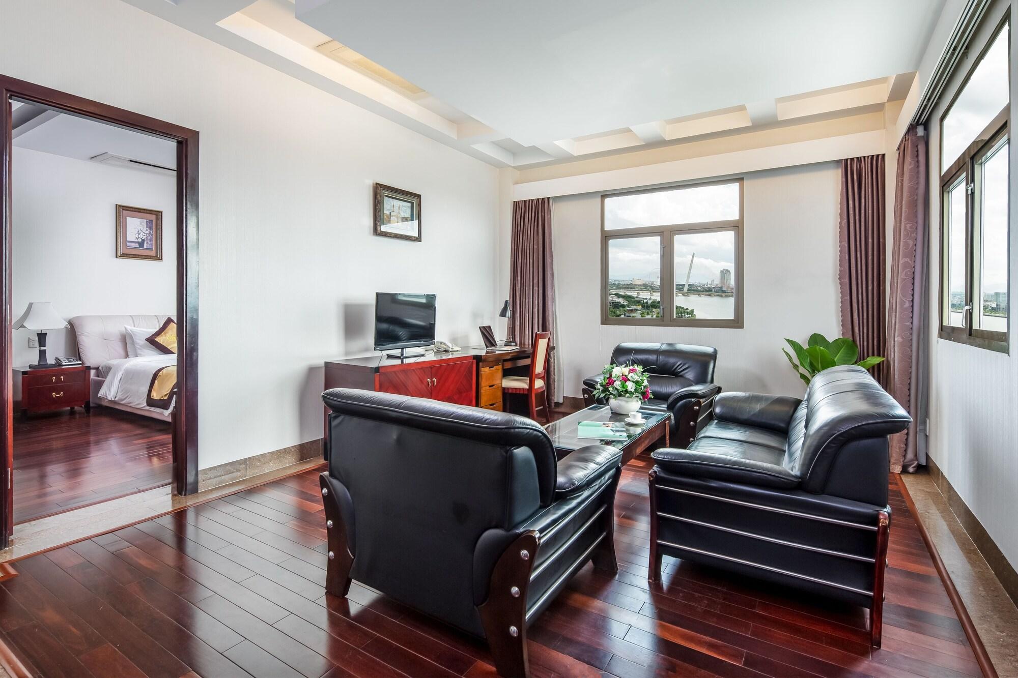 Da Nang Riverside Hotel Экстерьер фото